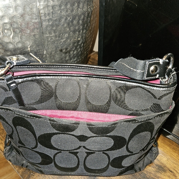 COACH Satchel Medium Size - Picture 3 of 11